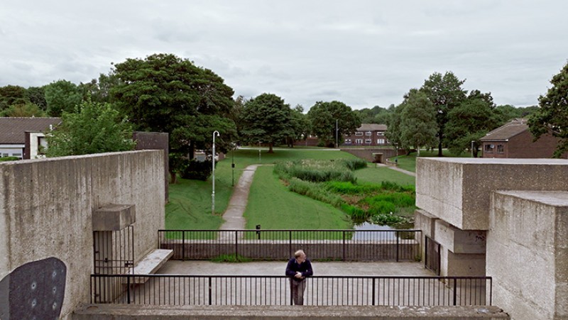 Still from HENI Talk's film on Victor Pasmore's 'Apollo Pavilion'